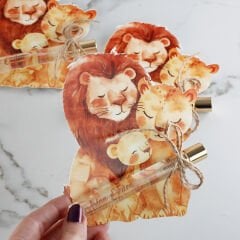 Aslan Temalı Erkek Bebek Kolonya Şişesi