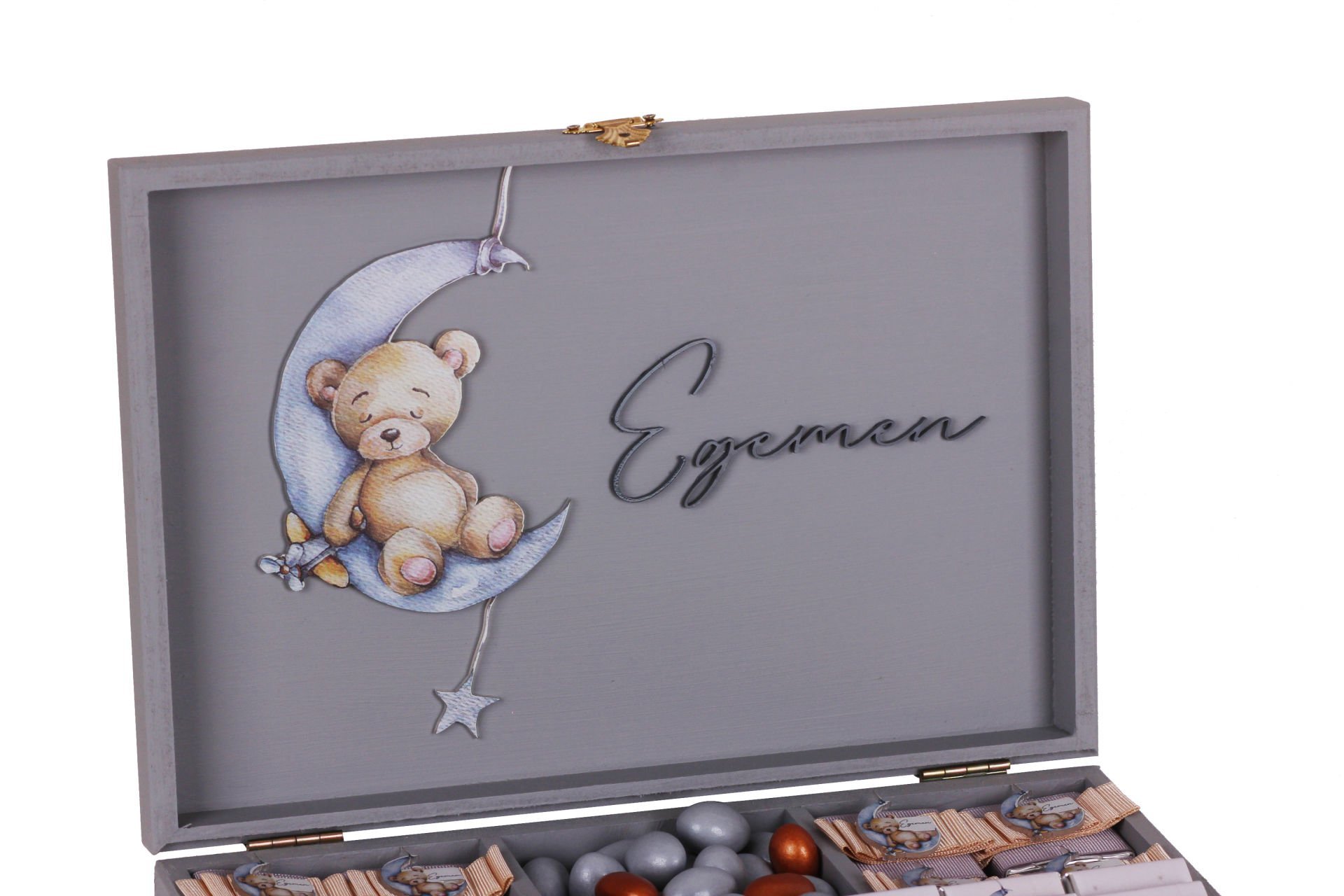 Ayıcık Temalı Ahşap Kutuda Erkek Bebek Çikolatası