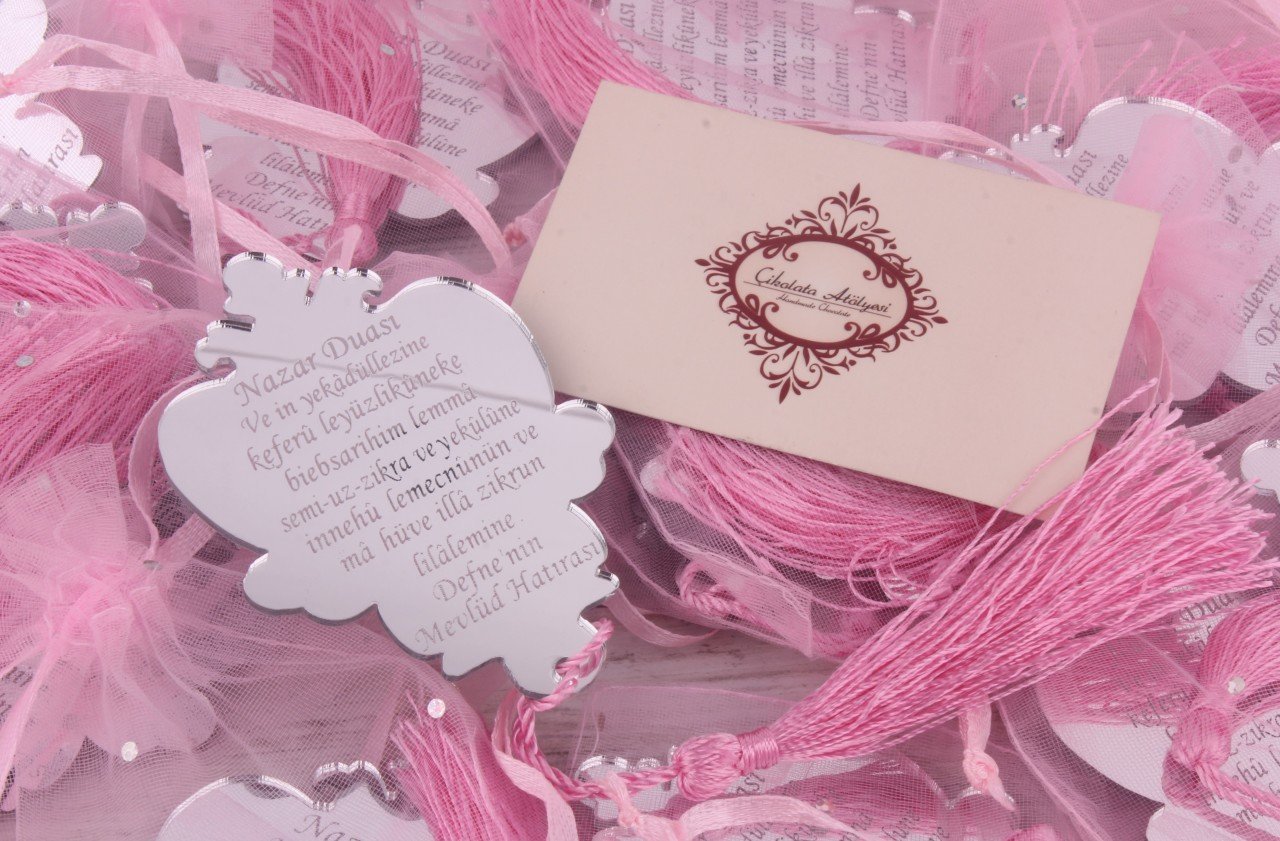 Dualı Aynalı Kız Bebek Magneti