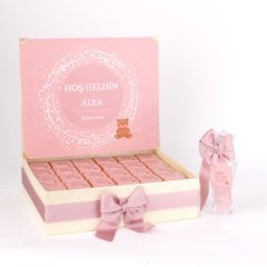 Ayıcık Temalı Standlı Kutuda Kız Bebek Çikolatası