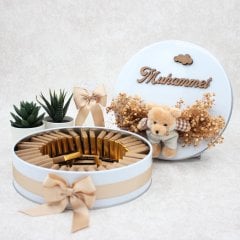 Ayıcık Temalı Metal Kutuda Erkek Bebek Çikolatası