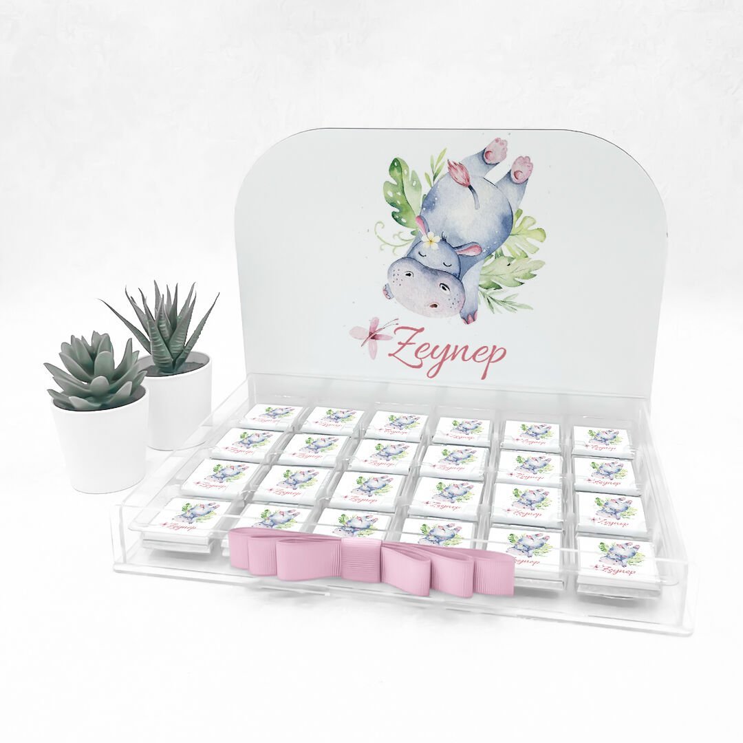 Hayvan Temalı Pleksi Kutuda Kız  Bebek Çikolatası