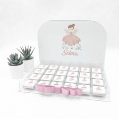 Melek Temalı Pleksi Kutuda Kız  Bebek Çikolatası