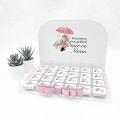 Tavşan Temalı Pleksi Kutuda Kız  Bebek Çikolatası