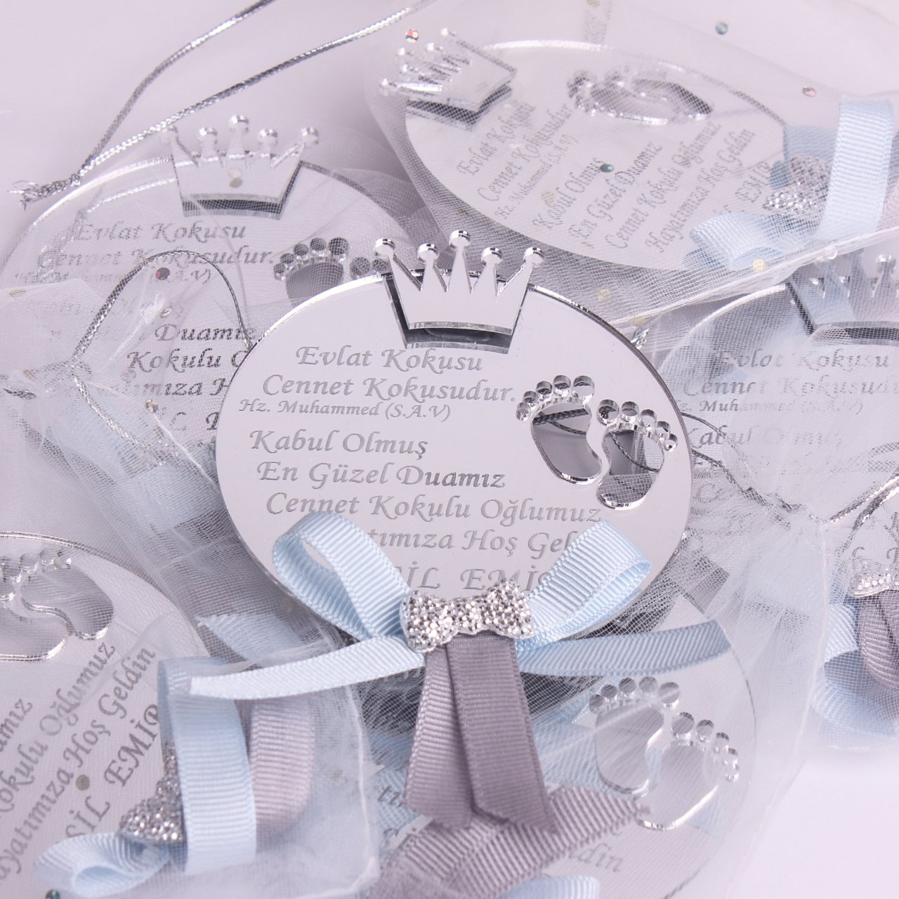 Taç Temalı Aynalı Erkek Bebek Magneti