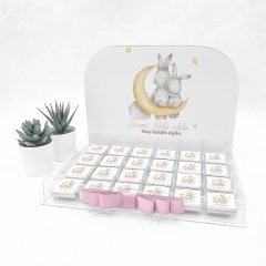 Tavşan Temalı Pleksi Kutuda Kız  Bebek Çikolatası