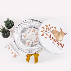 Ceylan Temalı Baskılı Metal Kutuda Kız Bebek Çikolatası