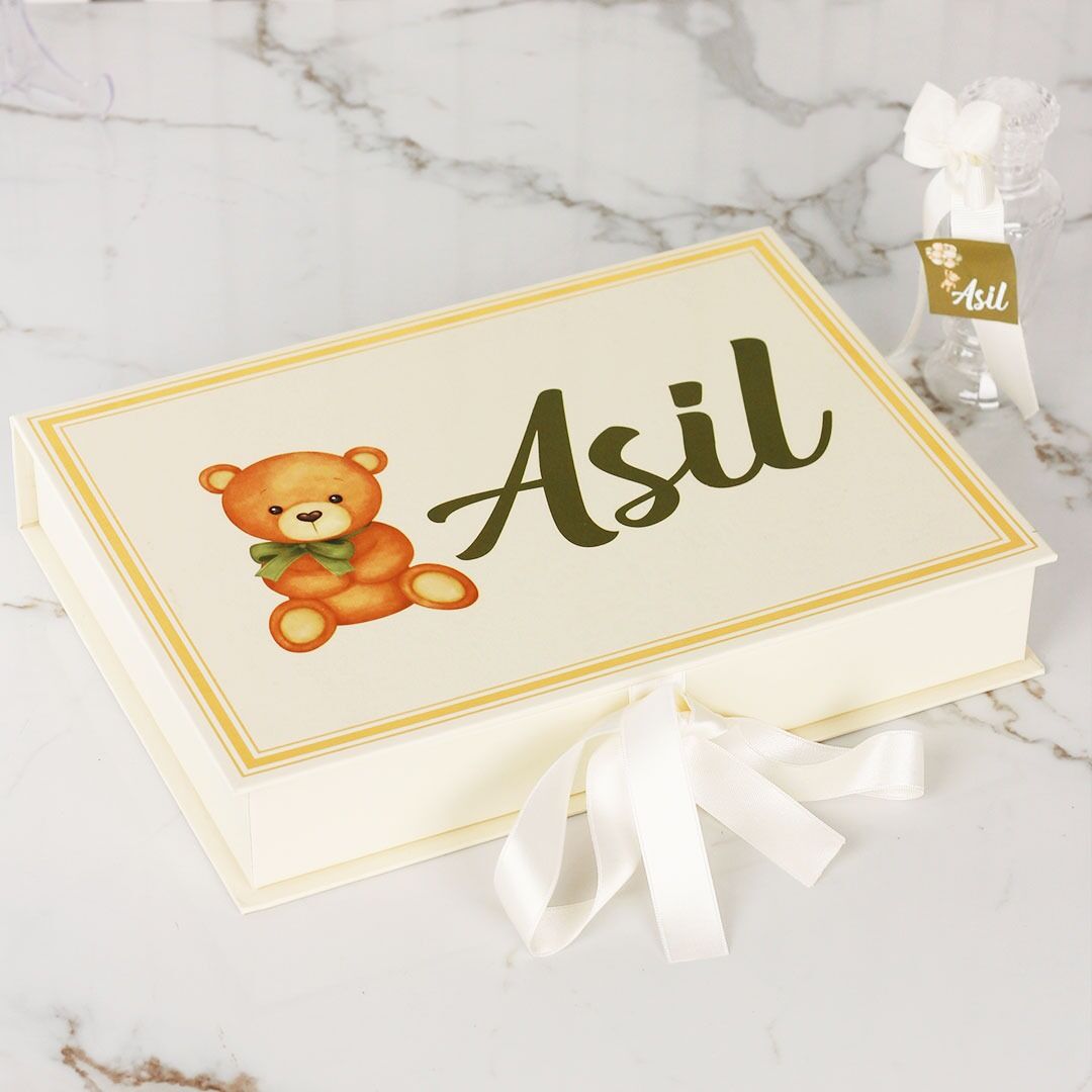 Ayıcık Temalı Dikdörtgen Kutuda Erkek Bebek Çikolatası
