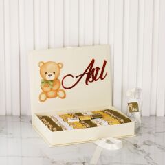Ayıcık Temalı Dikdörtgen Kutuda Erkek Bebek Çikolatası
