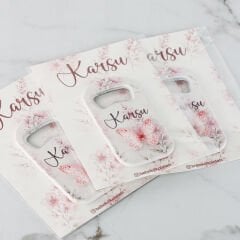 Kelebek Temalı Kartlı Direkt Baskılı ve Sıvama Detaylı Açacaklı Kız Bebek Magneti