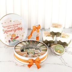 Küçük Prens Temalı Erkek Bebek Çikotalası ve Kutulu Metal Mum Seti