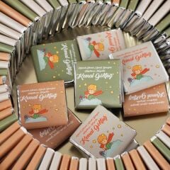 Küçük Prens Temalı Erkek Bebek Çikotalası ve Kutulu Metal Mum Seti