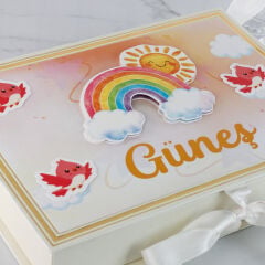 Güneş Temalı Dikdörtgen Kutuda Kız Bebek Çikolatası