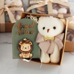 Aslan Temalı Kutuda Şeffaf Pleksi Magnet ve Ayıcık Anahtarlık