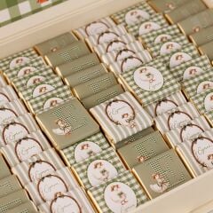 Ördek Temalı Dikdörtgen Kutuda Erkek Bebek Çikolatası