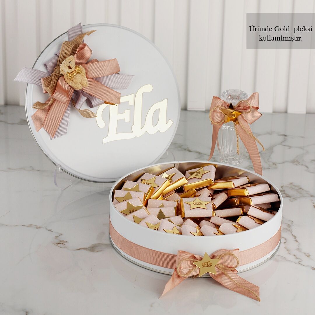Ayıcık Temalı Metal Kutuda Kız Bebek Çikolatası