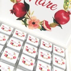 Nar Temalı Karton Kutuda Kız Bebek Çikolatası