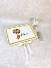 Ayıcık Temalı Dikdörtgen Kutuda Erkek Bebek Çikolatası