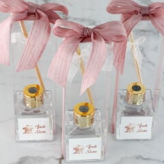 Atlıkarınca Temalı Kutulu Kız Bebek Oda Kokusu