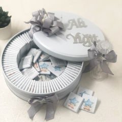 Ayıcık Temalı Baskılı Metal Kutuda Erkek Bebek Çikolatası