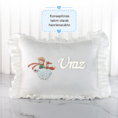 İsme Özel Fırfırlı Erkek Bebek Takı Yastığı