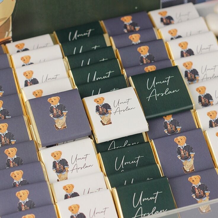 Polo Bear Temalı Pleksi Kutuda Erkek Bebebk Çikolatası