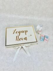 Ayıcık Temalı Dikdörtgen Kutuda Kız Bebek Çikolatası