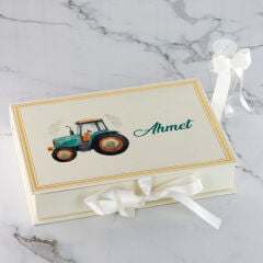 Araba Temalı Dikdörtgen Kutuda Erkek Bebek Çikolatası(Kopya)