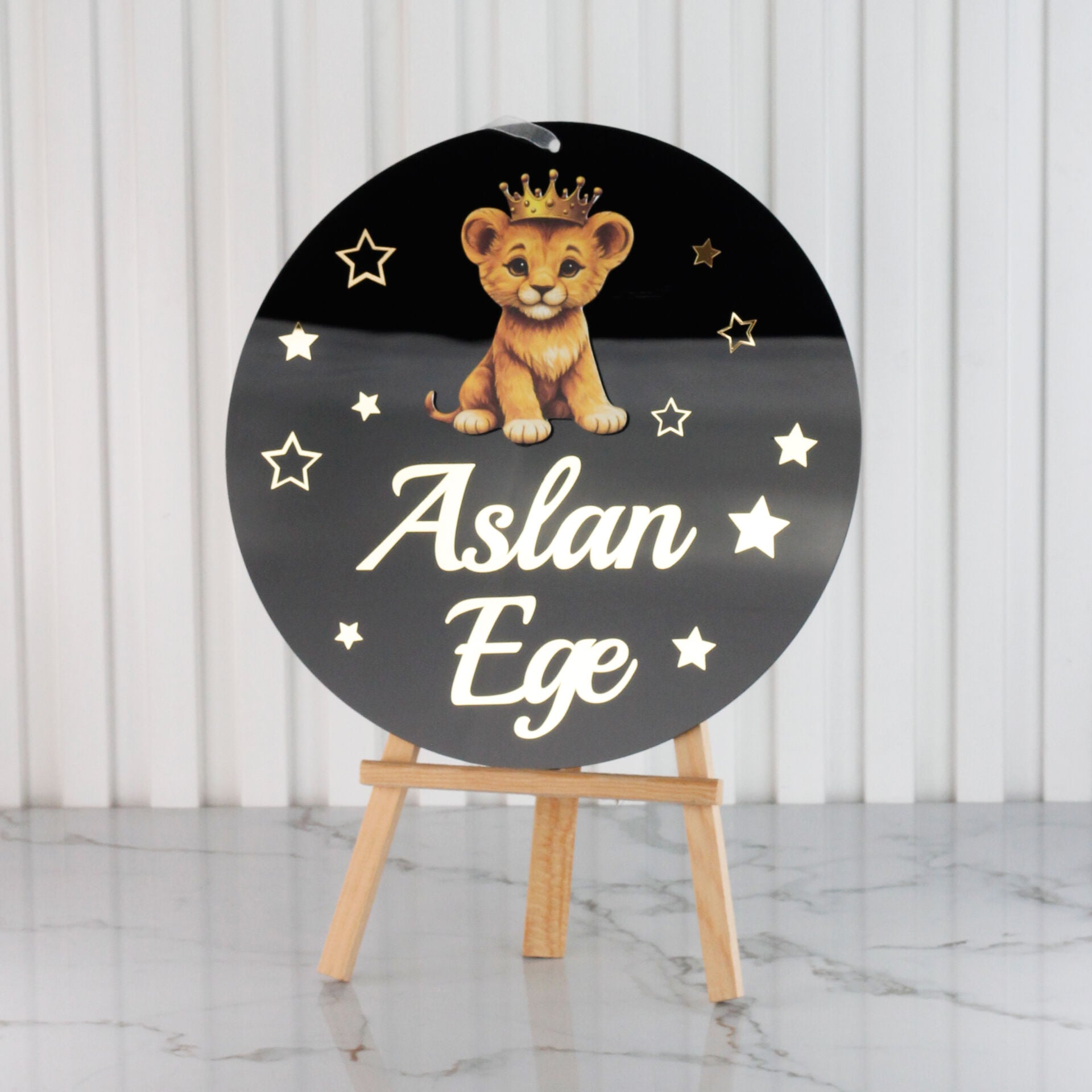 Aslan Temalı Erkek Bebek Kapı Süsü