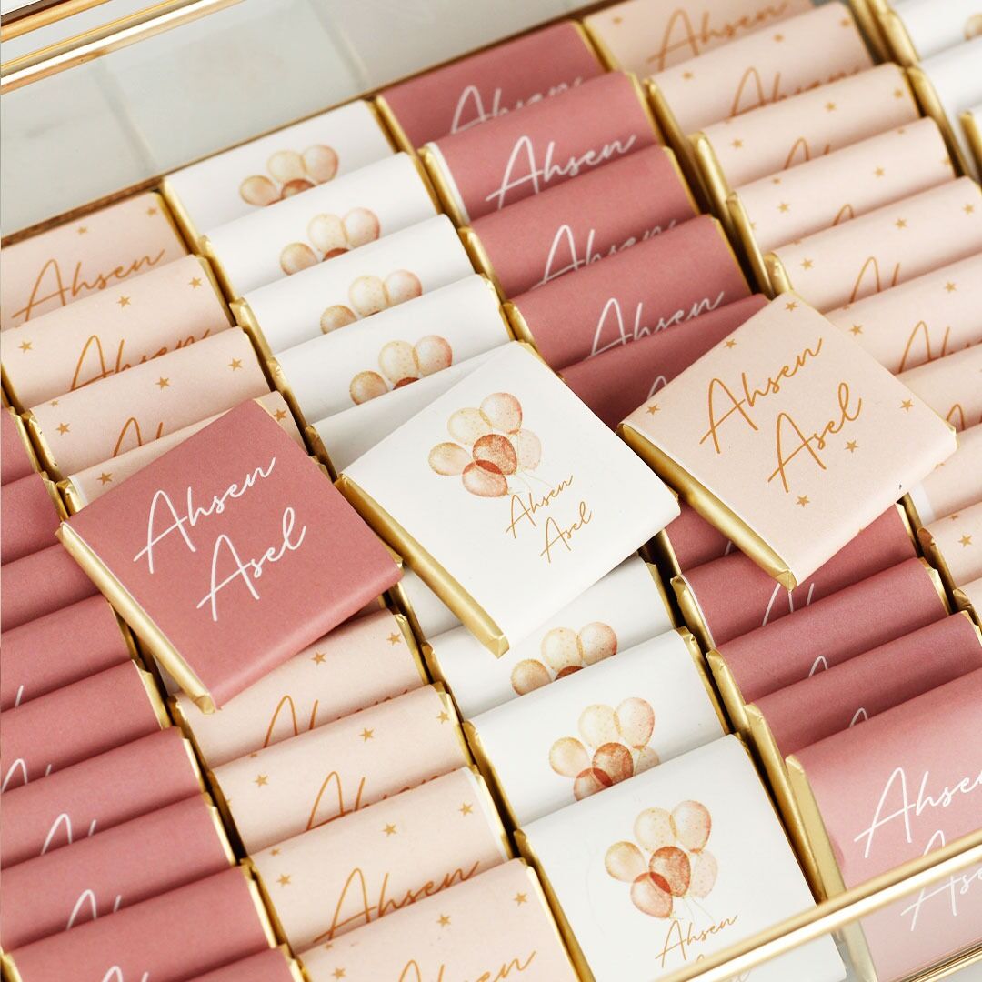 Peri Kızı Detaylı Cam Kutuda Kız Bebek Çikolatası