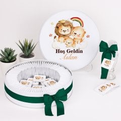 Aslan Temalı Baskılı Metal Kutuda Erkek Bebek Çikolatası