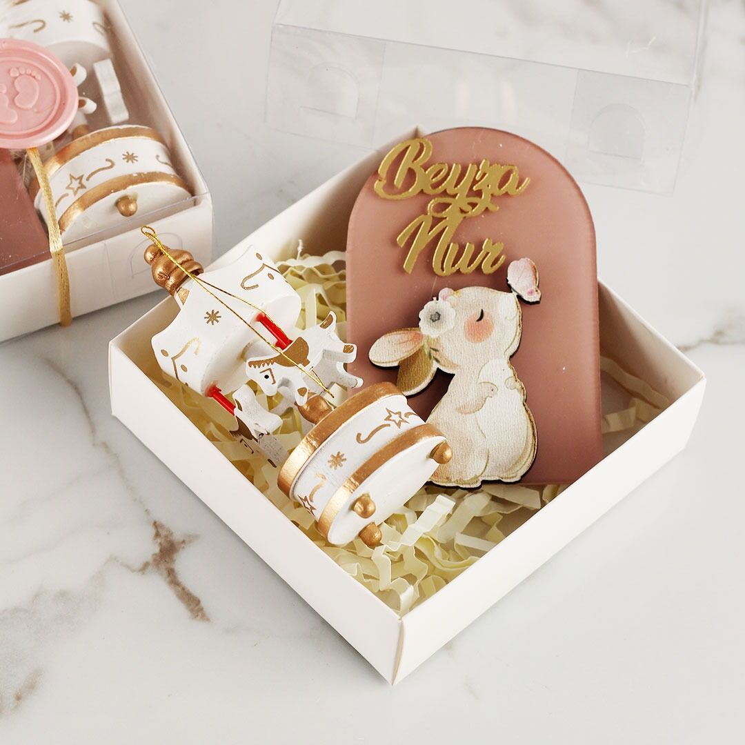 Tavşan Temalı Pleksi Magnet ve Atlı Karınca