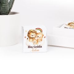 Aslan Temalı Karton Kutuda Erkek Bebek Çikolatası