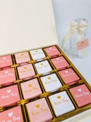 Kalp Temalı Dikdörtgen Kutuda Kız Bebek Çikolatası