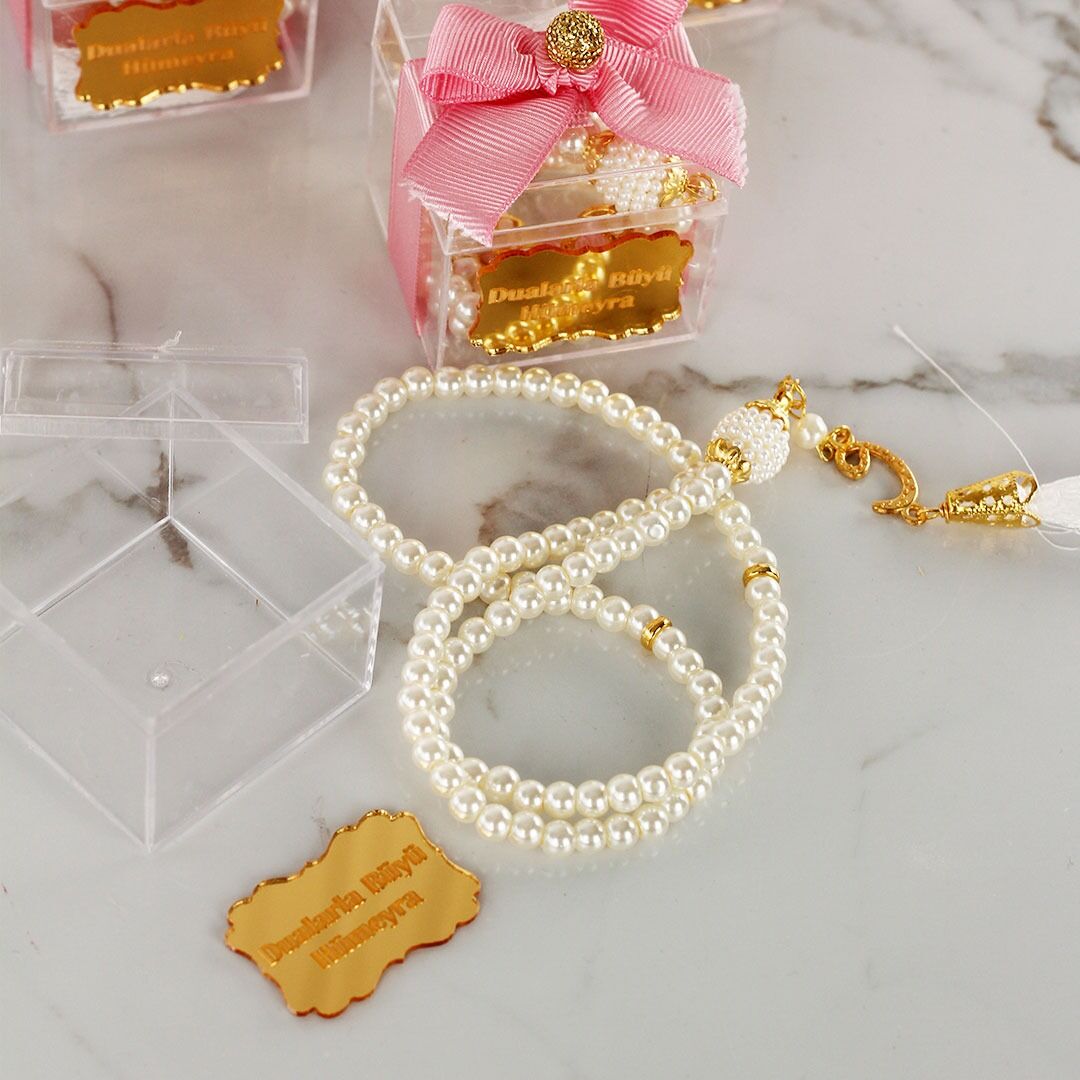 Mika Kutu İçinde Tesbih