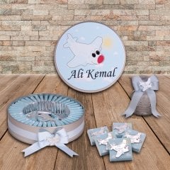 Uçak Temalı Baskılı Metal Kutuda Erkek Bebek Çikolatası