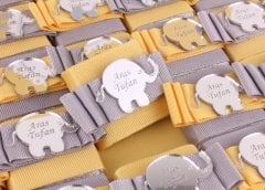 Fil  Temalı Standlı Kutuda Erkek Bebek Çikolatası