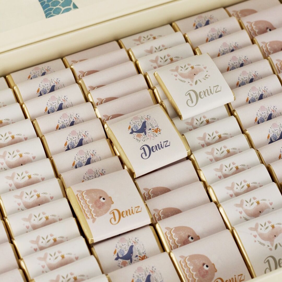 Deniz Temalı Dikdörtgen Kutuda Kız Bebek Çikolatası