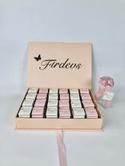 Kelebek Temalı Dikdörtgen Kutuda Kız Bebek Çikolatası