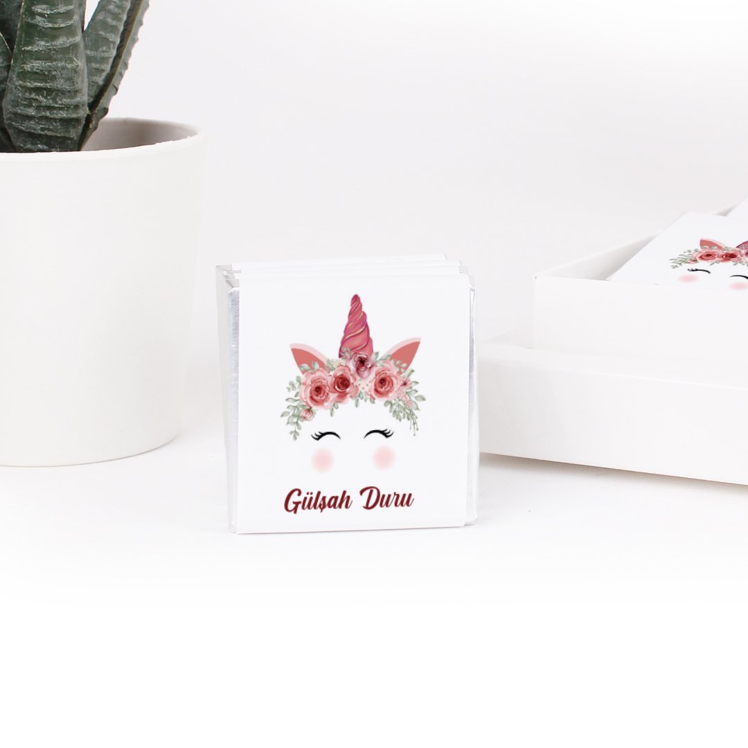Unicorn Temalı Karton Kutuda Kız Bebek Çikolatası