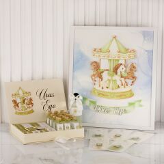 Atlı Karınca Temalı Kutuda Çikolata, Kartlı Pleksi Magnet, Mini Kolonya Şişesi ve Çerçeveli Kapı Süsü