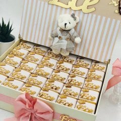 Ayıcık Temalı Standlı Kutuda Kız Bebek Çikolatası