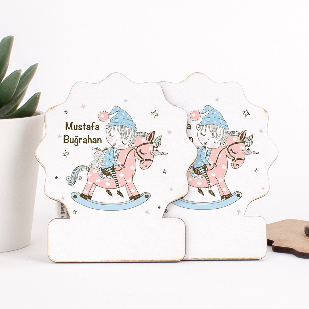 At  Temalı Direkt Baskılı Ahşap Erkek Bebek Magneti