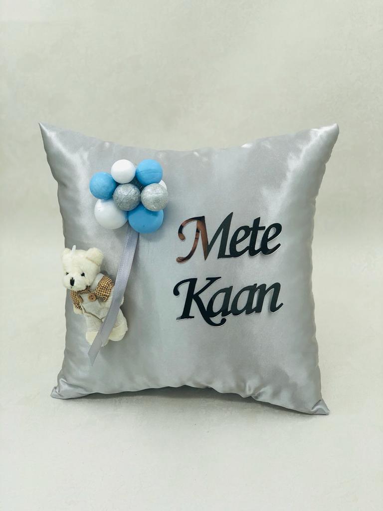 İsme Özel Erkek Bebek Takı Yastığı