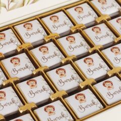 Aslan Temalı Dikdörtgen Kutuda Erkek Bebek Çikolatası