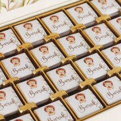 Aslan Temalı Dikdörtgen Kutuda Erkek Bebek Çikolatası