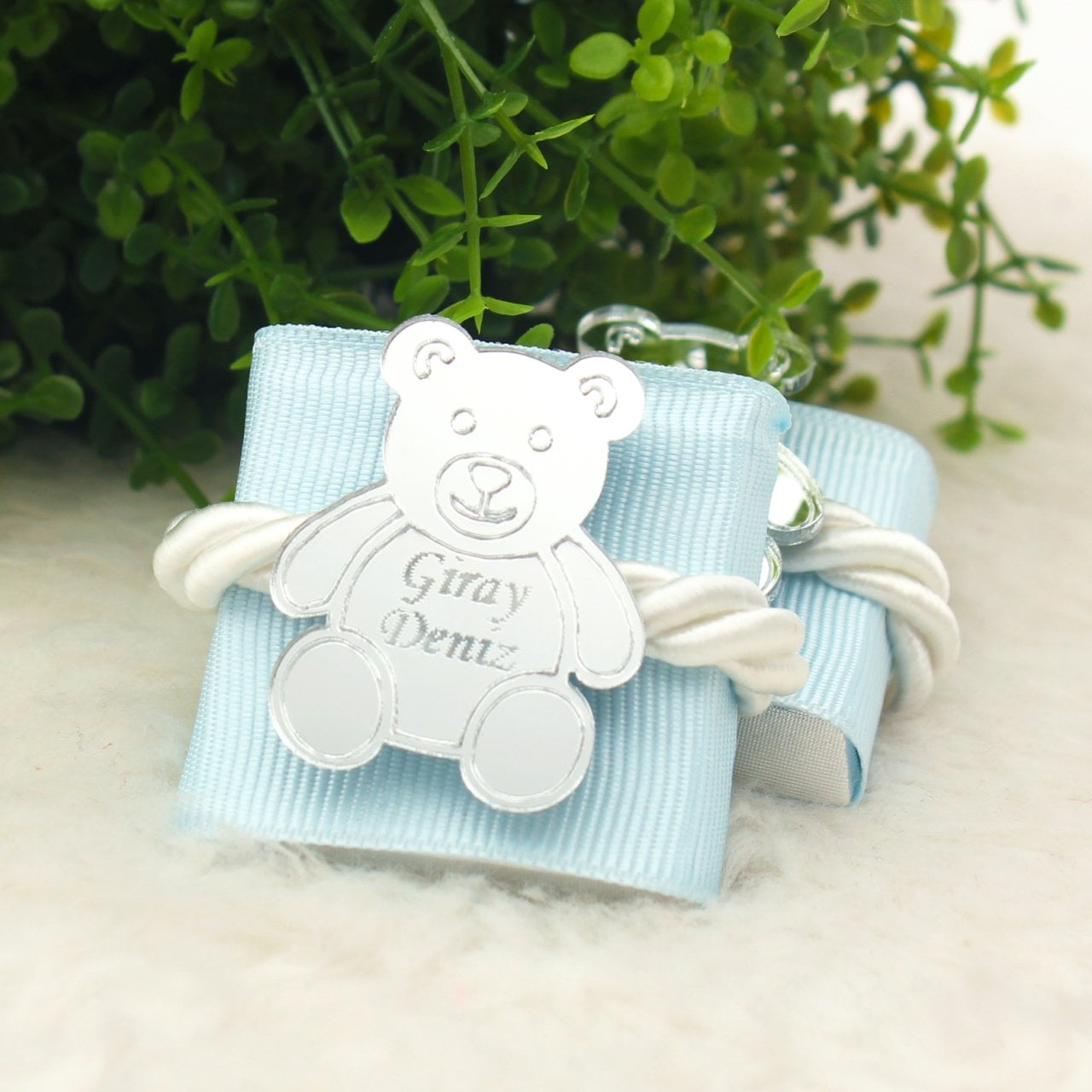 Ayıcık Temalı Standlı Kutuda Erkek Bebek Çikolatası